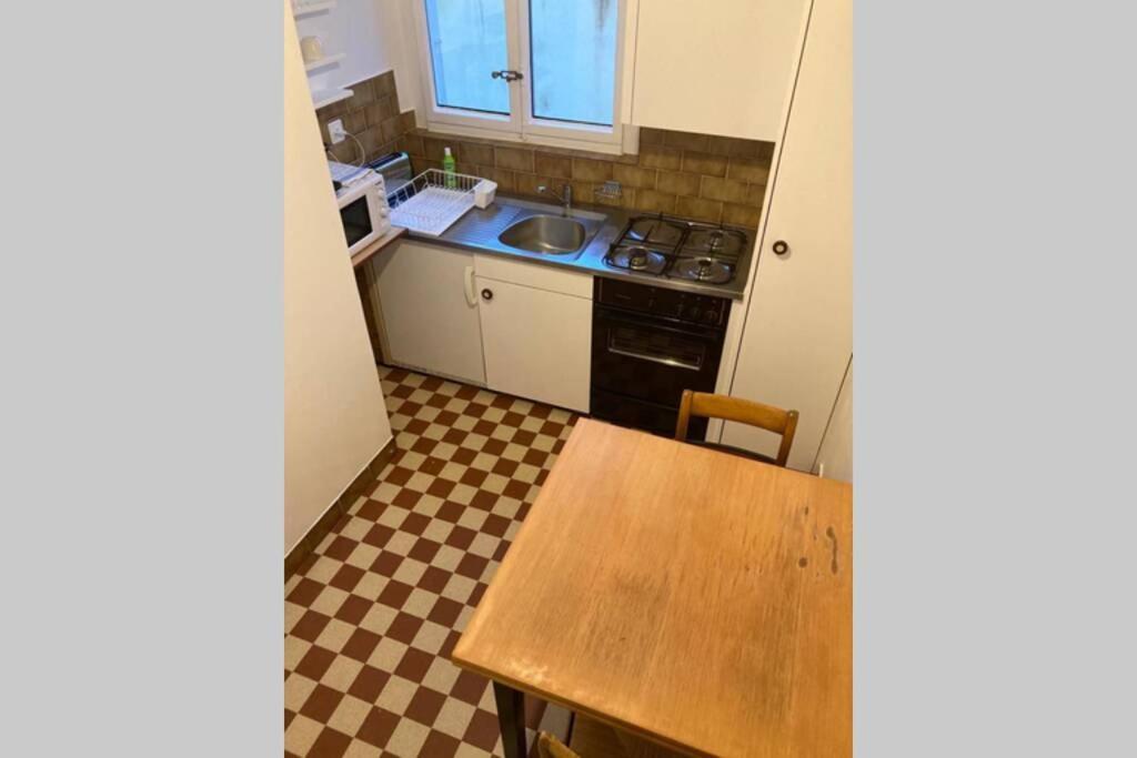 Joli 2 Pieces Dernier Etage, Lausanne Centre Εξωτερικό φωτογραφία